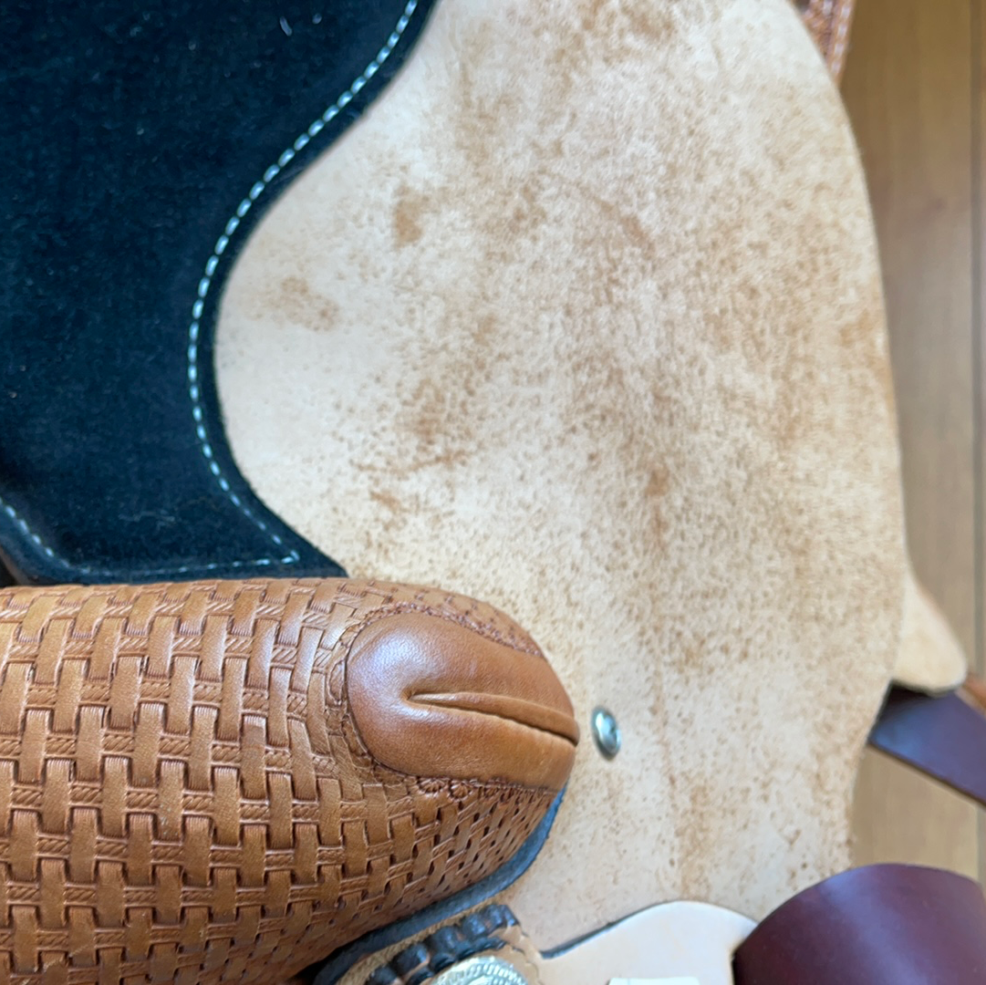 16” Barrel Roper Saddle