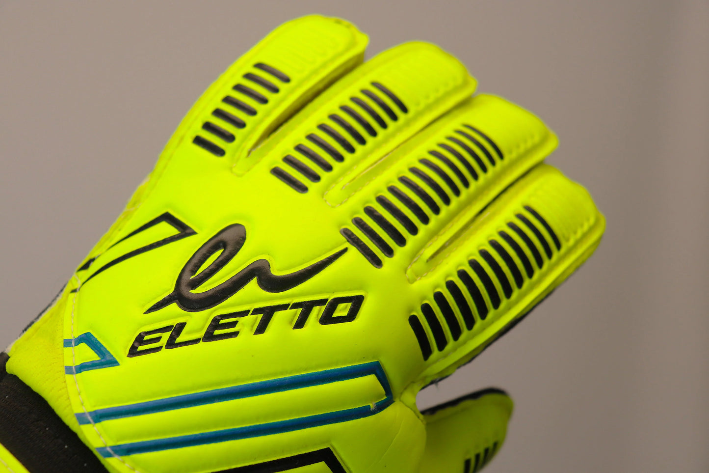 Eletto Uno Force Flat Goalkeeper Gloves