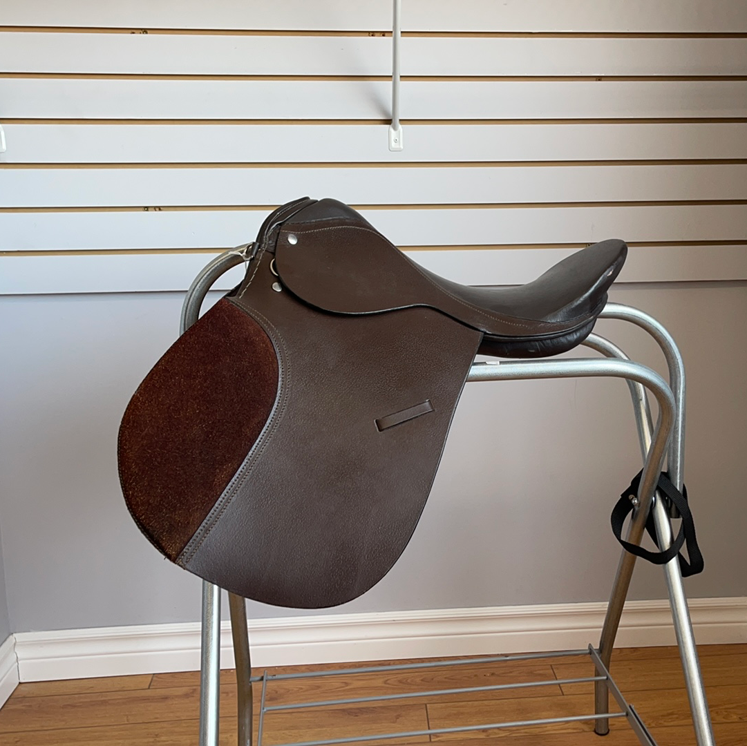 English Saddle